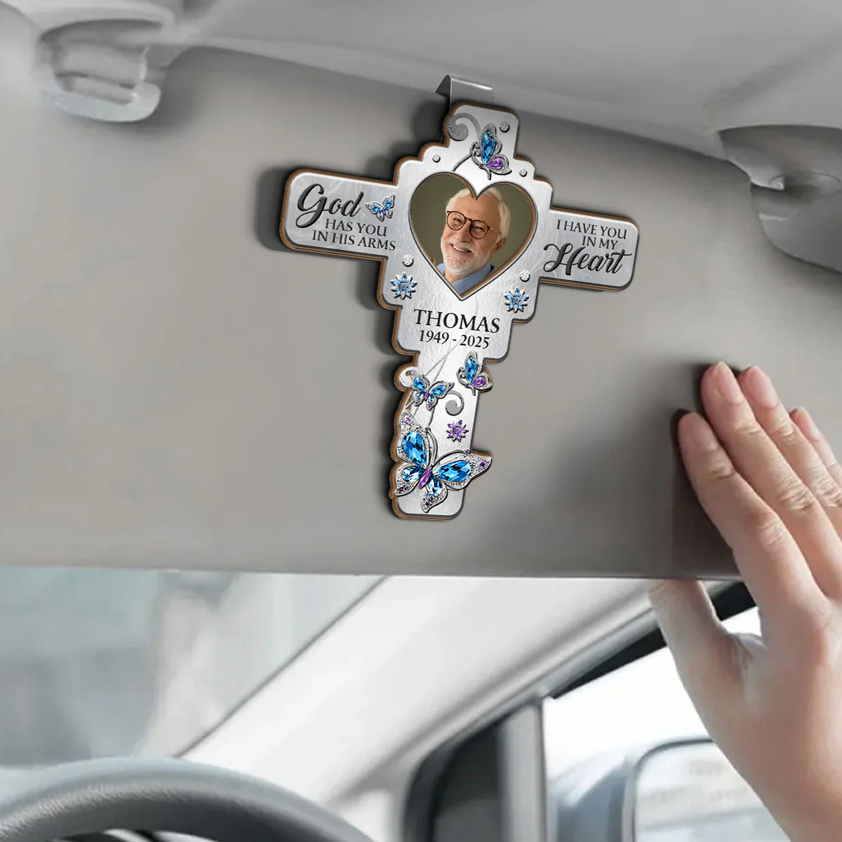 God Has You In His Arms I Have You In My Heart - Personalized Car Visor Clip - Image 3