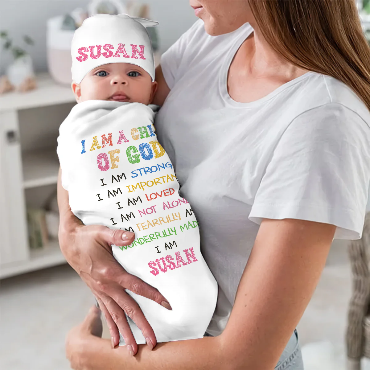 I Am A Child Of God - Personalized Swaddle And Knot Hat Set - Image 3