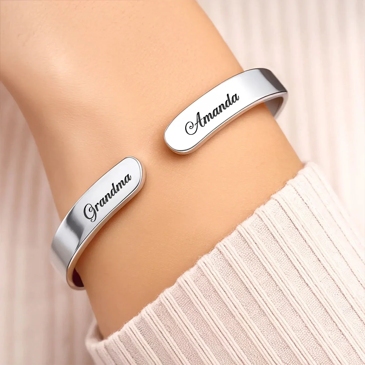 I'm Always There - Personalized Cuff Bangle Bracelet With Box - Image 3