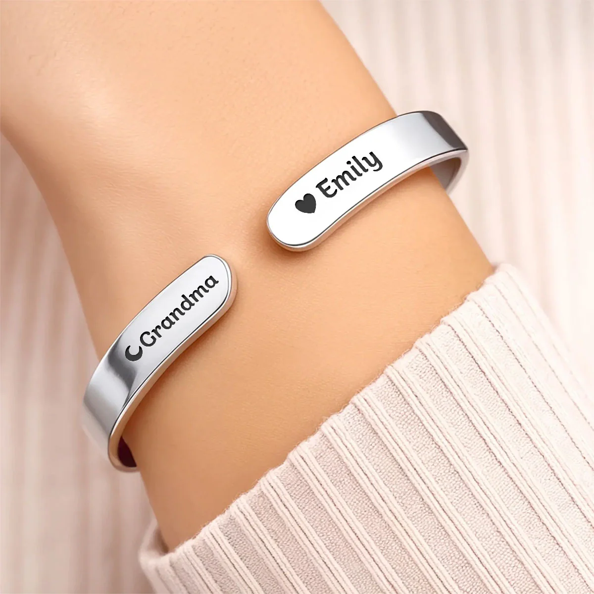 My Dear Granddaughter - Personalized Cuff Bangle Bracelet With Box - Image 3