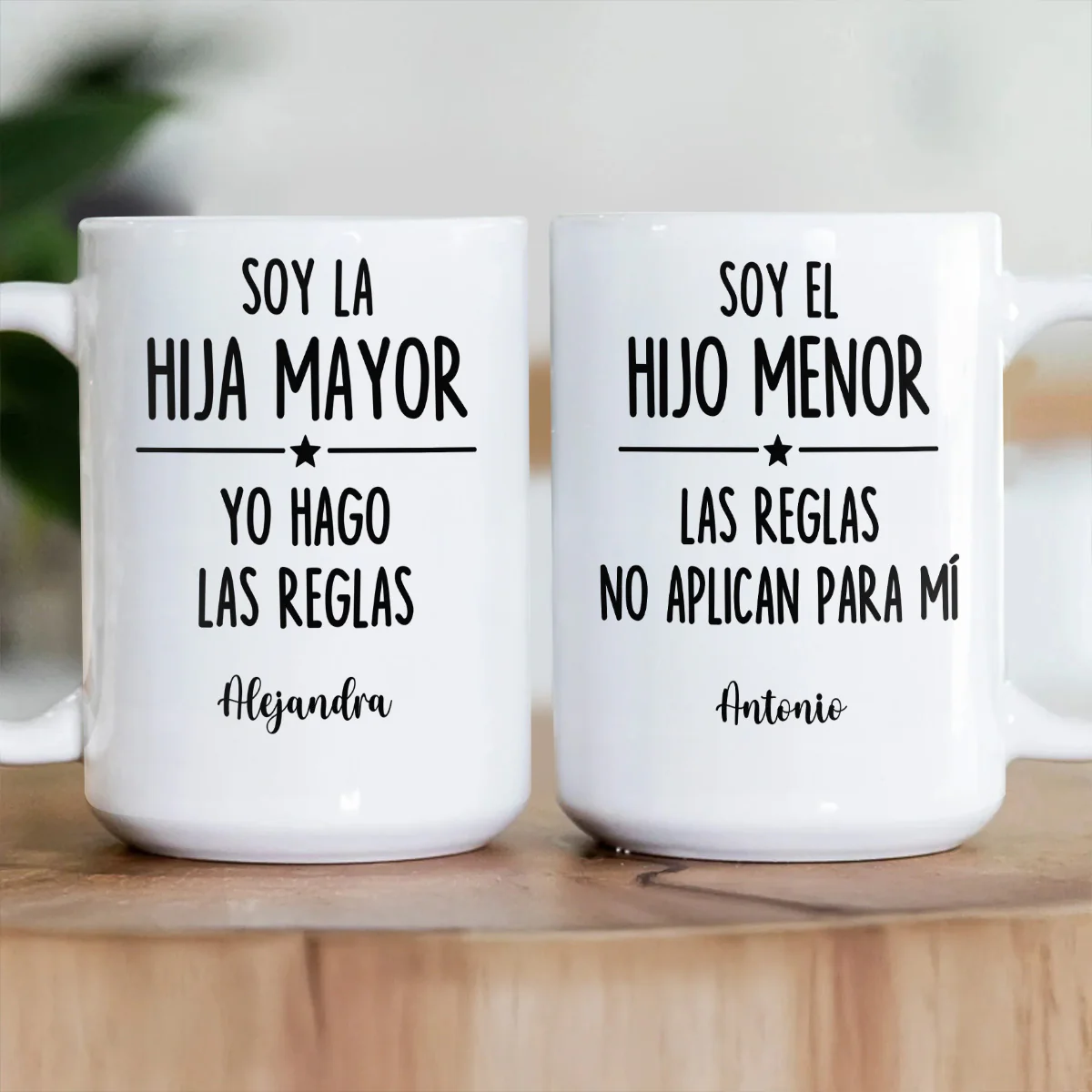 ¿QUIÉN HACE LAS REGLAS? - Personalized Ceramic Coffee Mug - Image 3