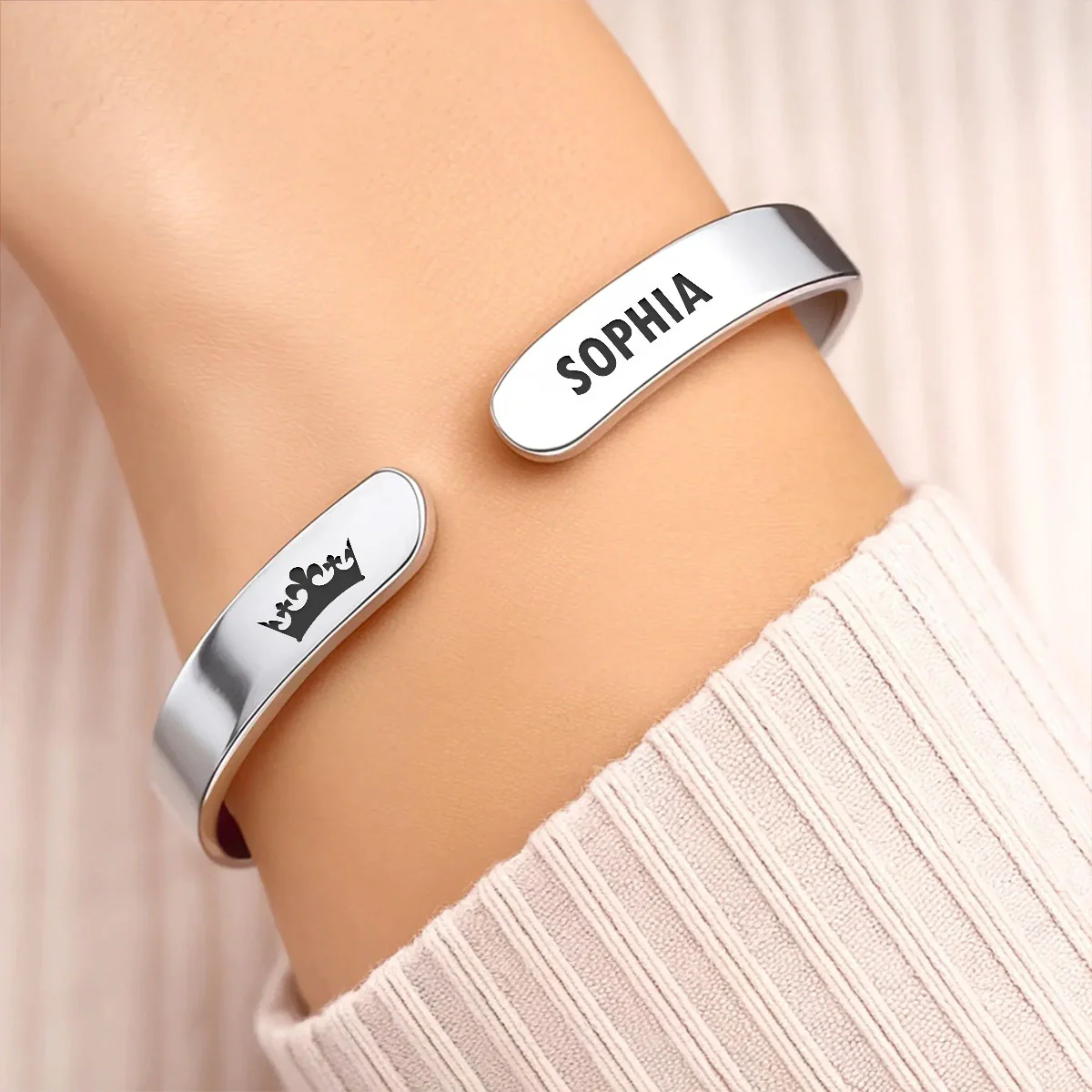 Straighten Your Crown - Personalized Cuff Bangle Bracelet With Box - Image 3