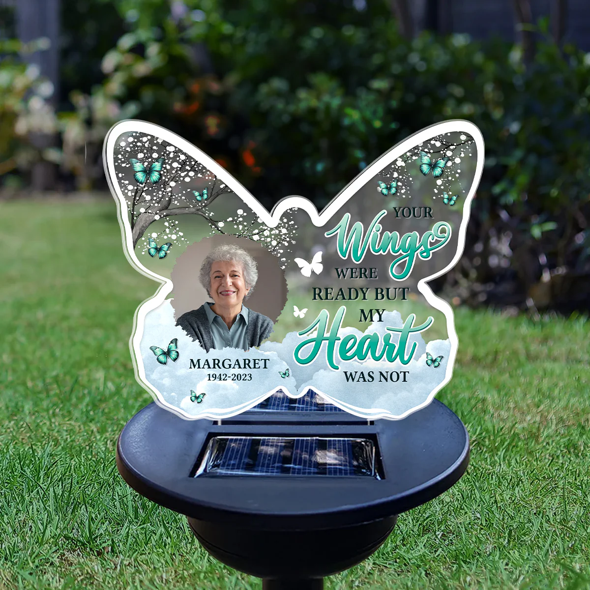 The Heart Remains - Personalized Solar Light